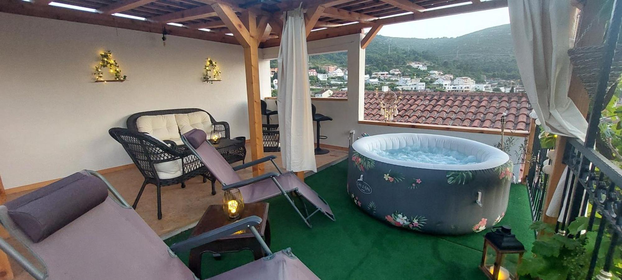 Apartmán Panoramic View With Jacuzzi Vis Exteriér fotografie